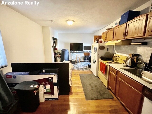 59 Salem St, North End