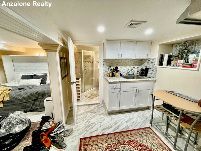 3 North Hudson St, North End