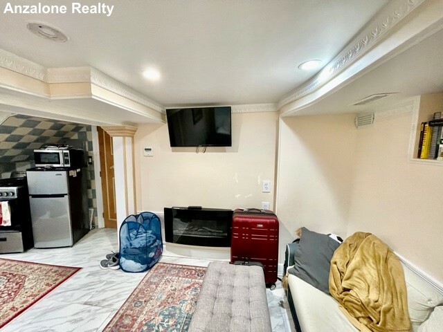 3 North Hudson St, North End