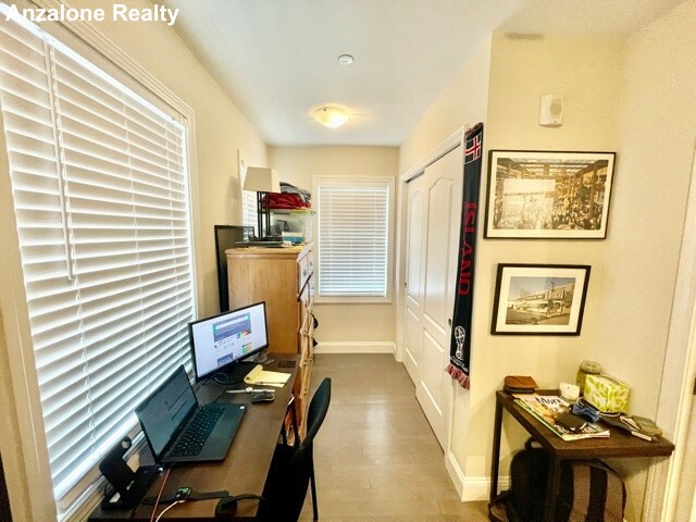 3 Stillman Pl, North End