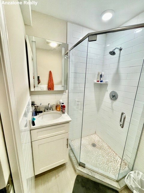 3 Stillman Pl, North End