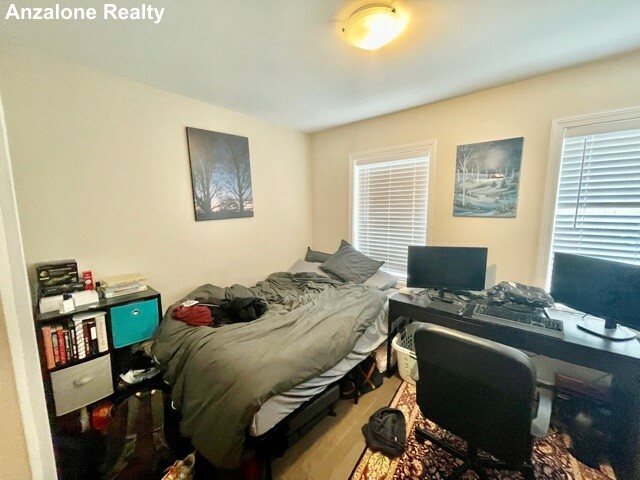 3 Stillman Pl, North End