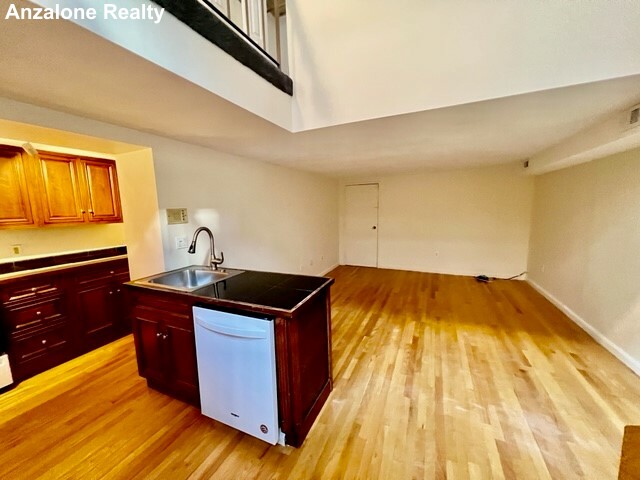 1 bed, 1 bath apartment for rent at 30 Battery St Unit 1B, North End — photo 18 of 23