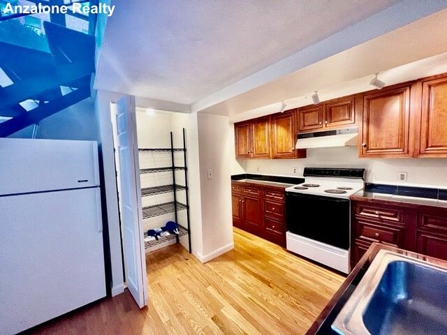 1 bed, 1 bath apartment for rent at 30 Battery St Unit 1B, North End — photo 21 of 23
