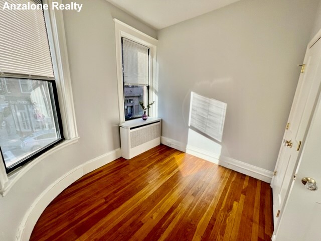 123 Richmond St, North End