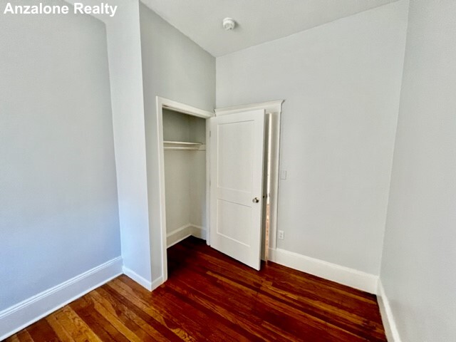 123 Richmond St, North End