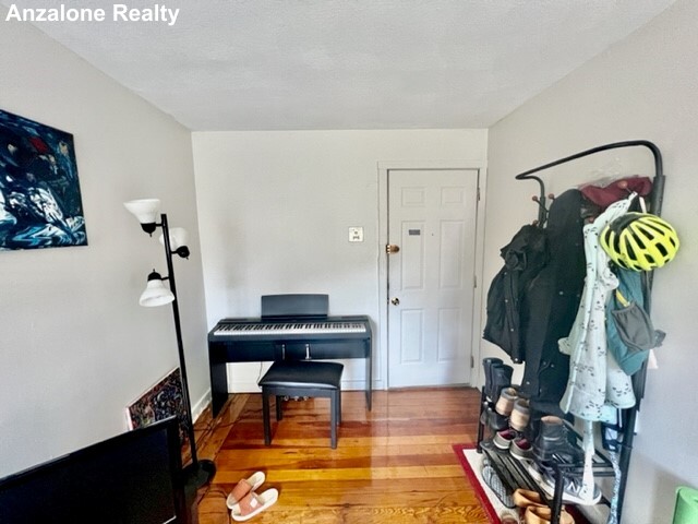 24 Stillman St, North End