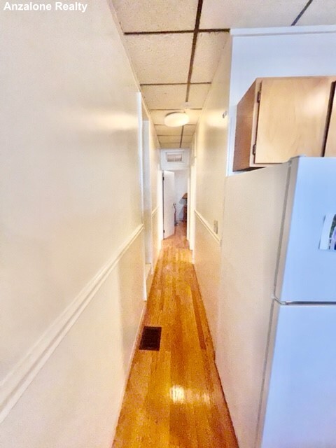 488 Commercial St, North End