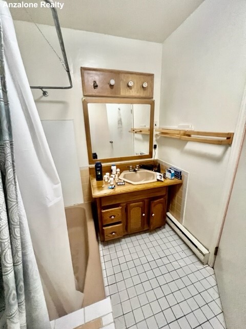 488 Commercial St, North End