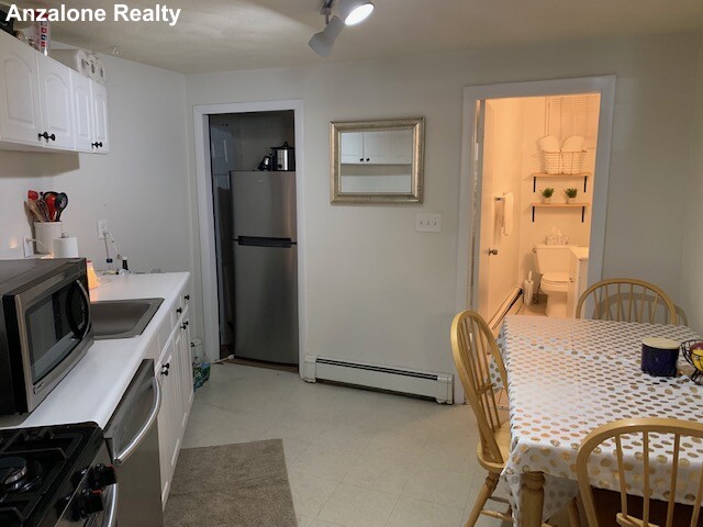 336 North St, North End