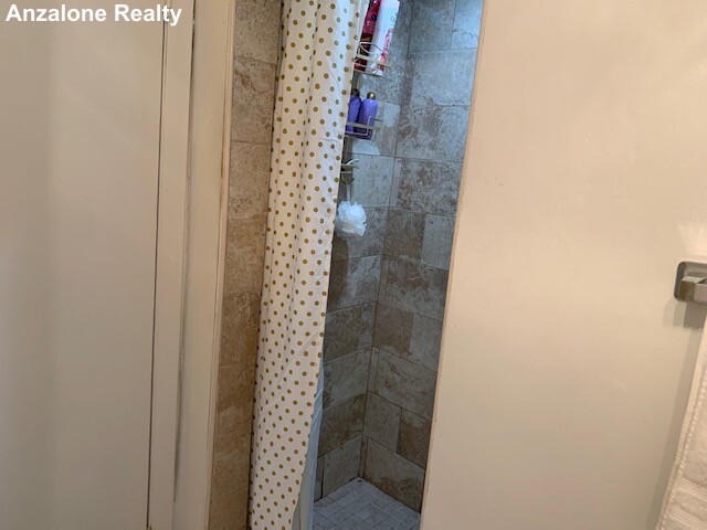 336 North St, North End