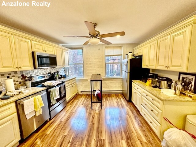 408 Hanover St, North End