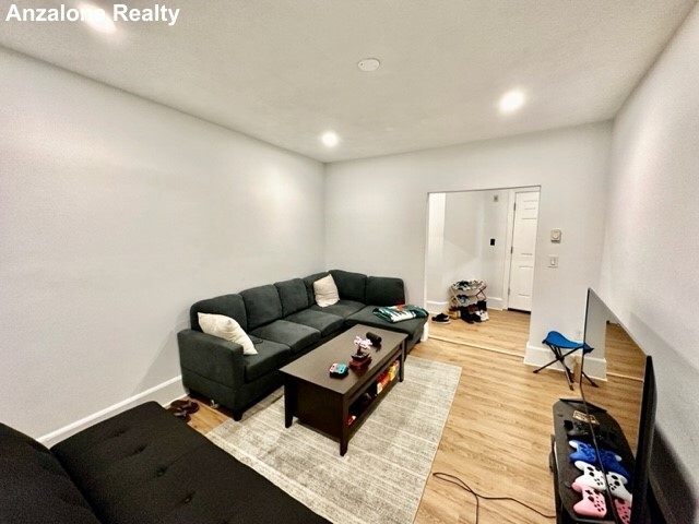 408 Hanover St, North End