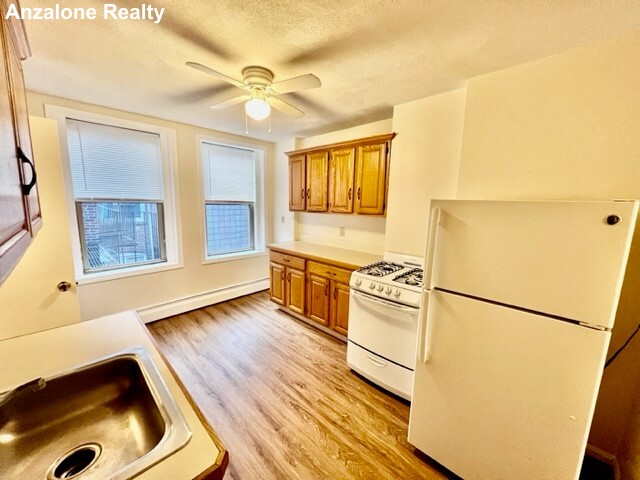 160 Endicott St, North End