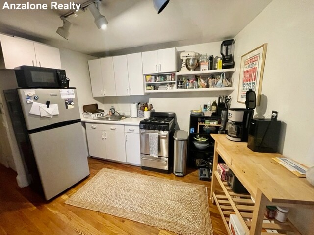 44 Clark St, North End