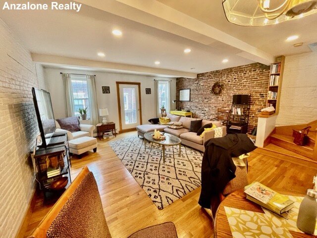 6 Prince St, North End