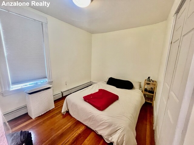 39 Illinois Ave, East Somerville