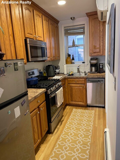 69 Margin St, North End