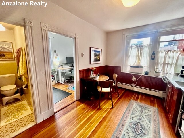 9 Thacher Ct, North End