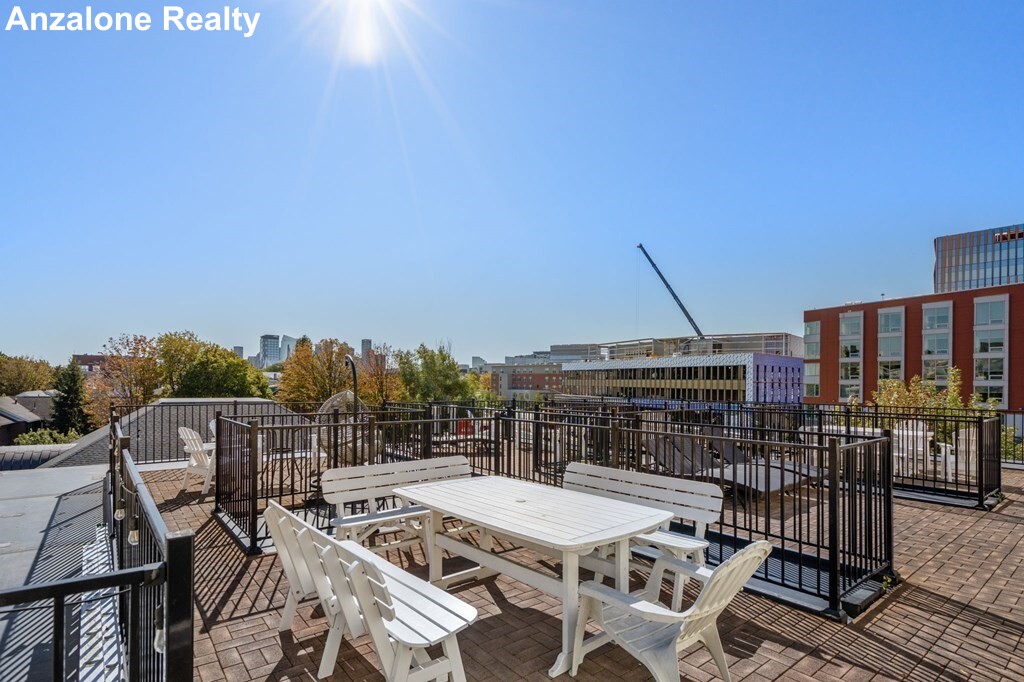 463 Rutherford Ave, Charlestown