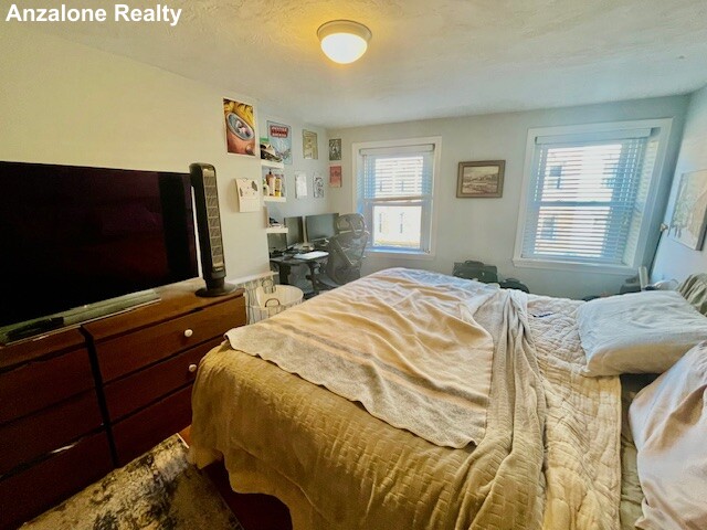 356 Hanover St, North End