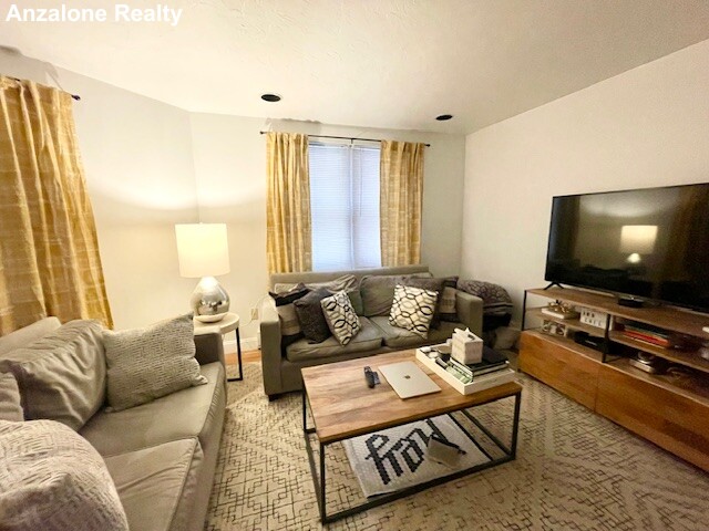 21 Cleveland Pl, North End