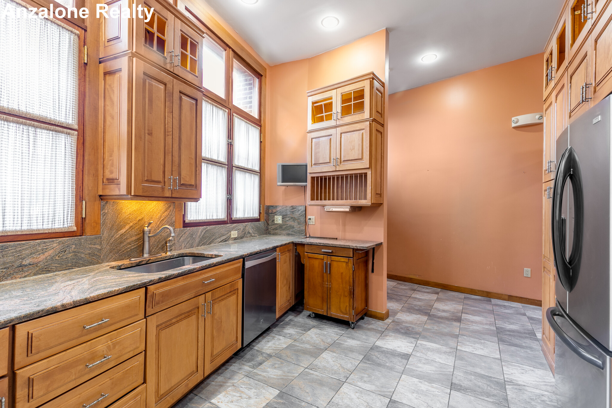 408 Hanover St, North End