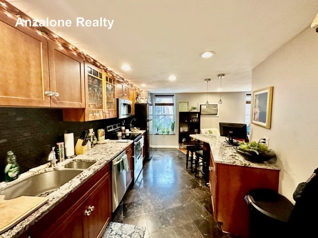 Photos of apartment on Salem St.,Boston MA 02113