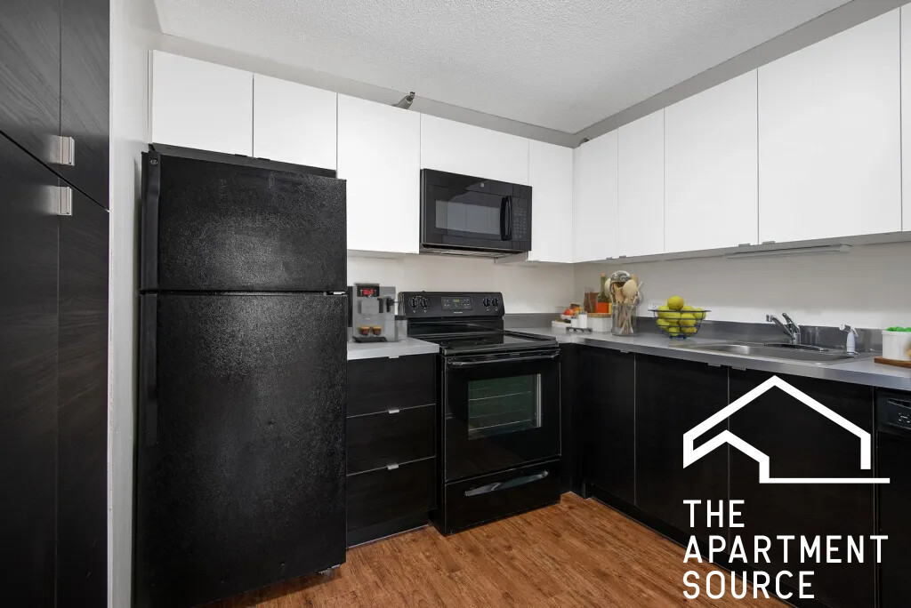 1000 North La Salle Dr., Chicago, IL - 1,861 USD/ month