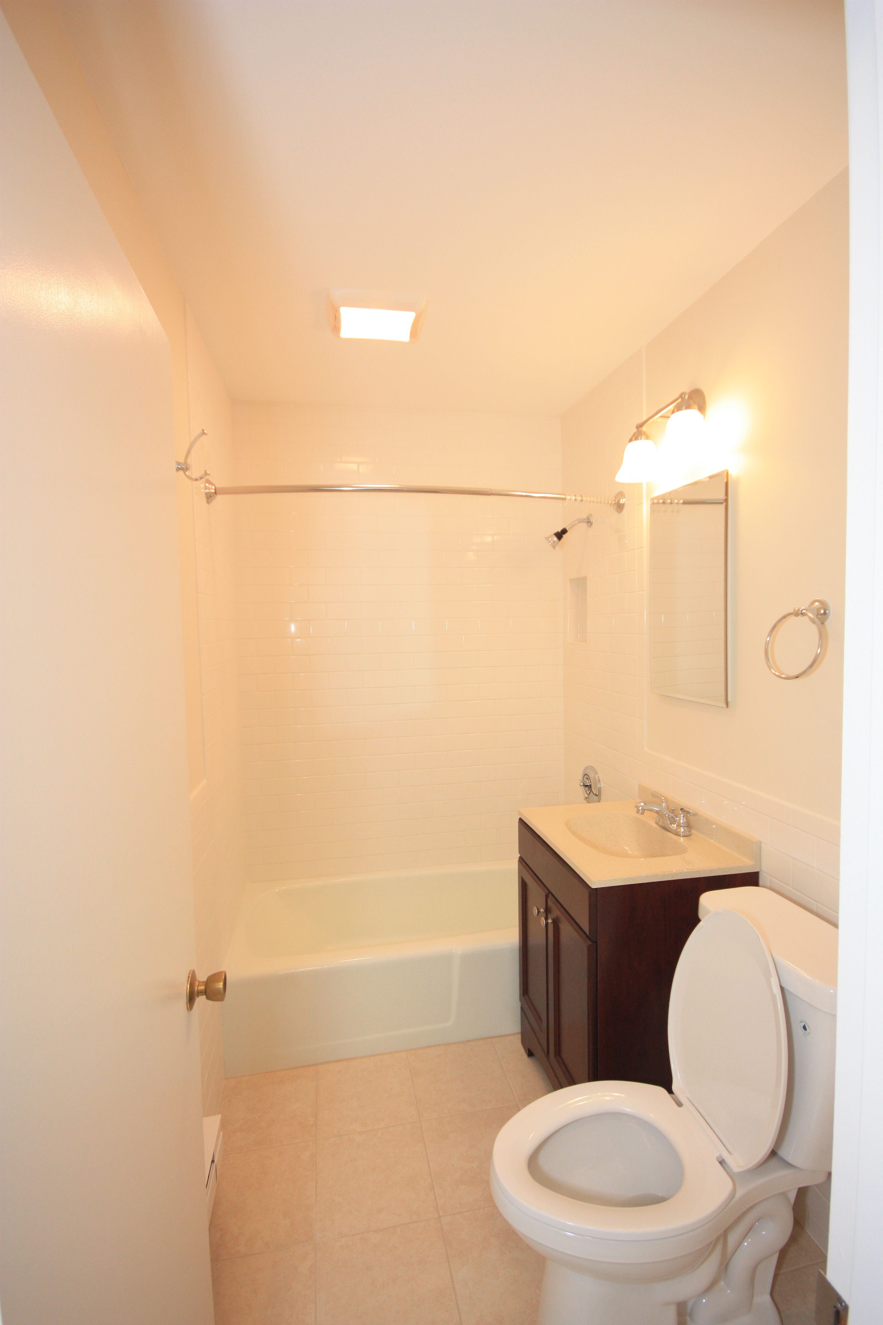 Studio bed, 1 bath apartment for rent at 90 Buswell St Unit 1F, Fenway — photo 4 of 4