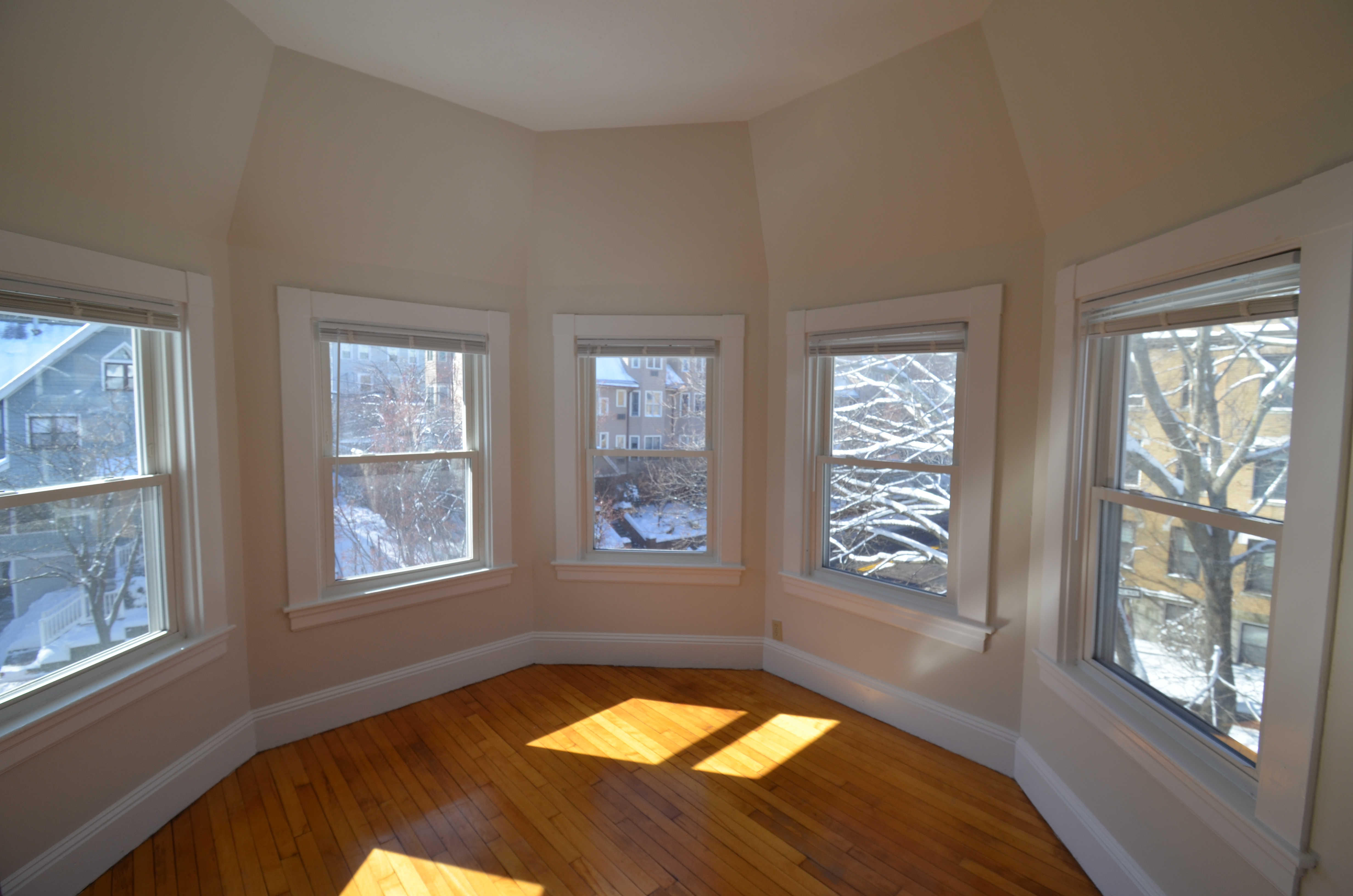 2 bed, 1 bath apartment for rent at 5 Fairbanks St Unit 3, Washington Square — photo 14 of 19