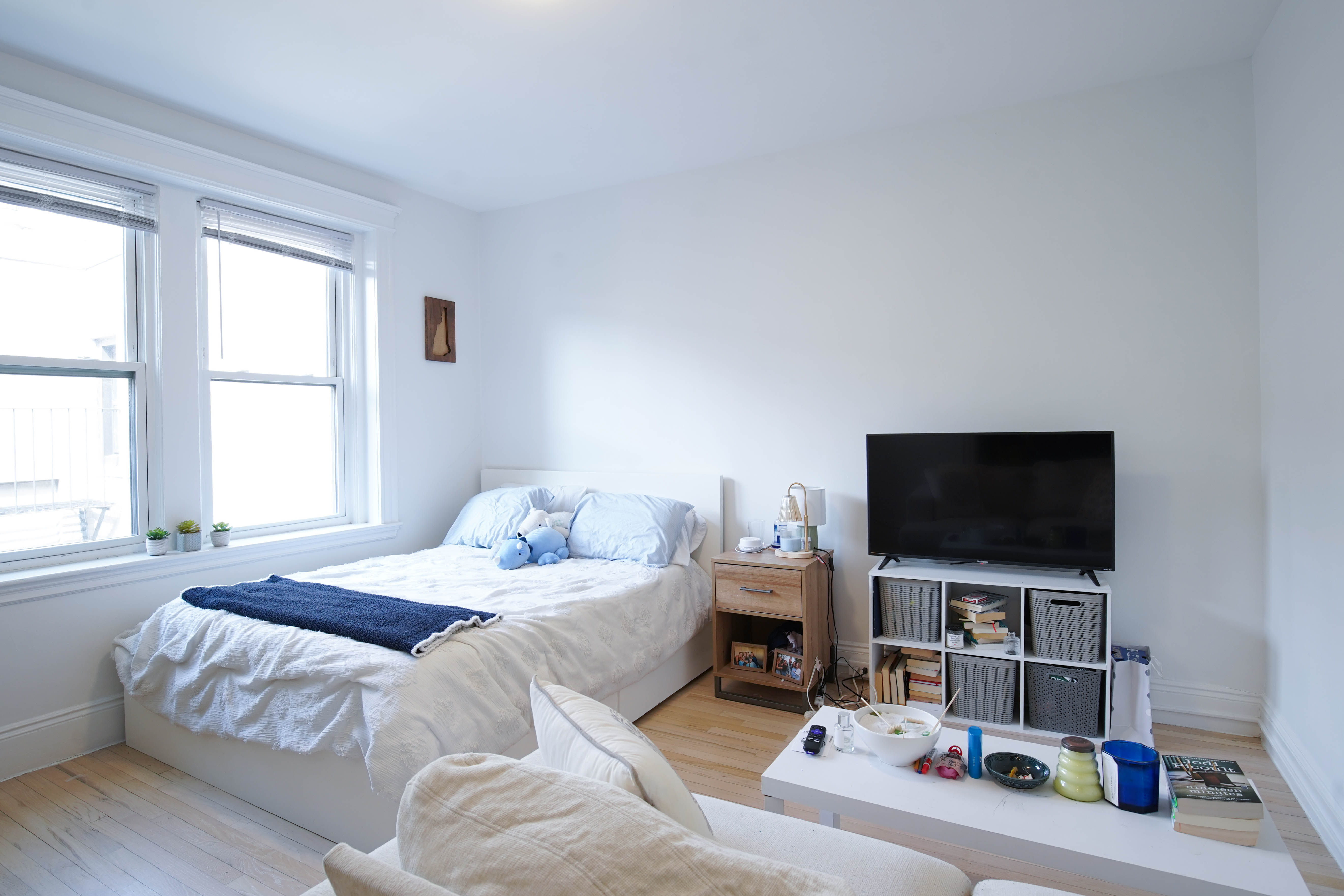 Photos of apartment on Beacon St.,Boston MA 02215