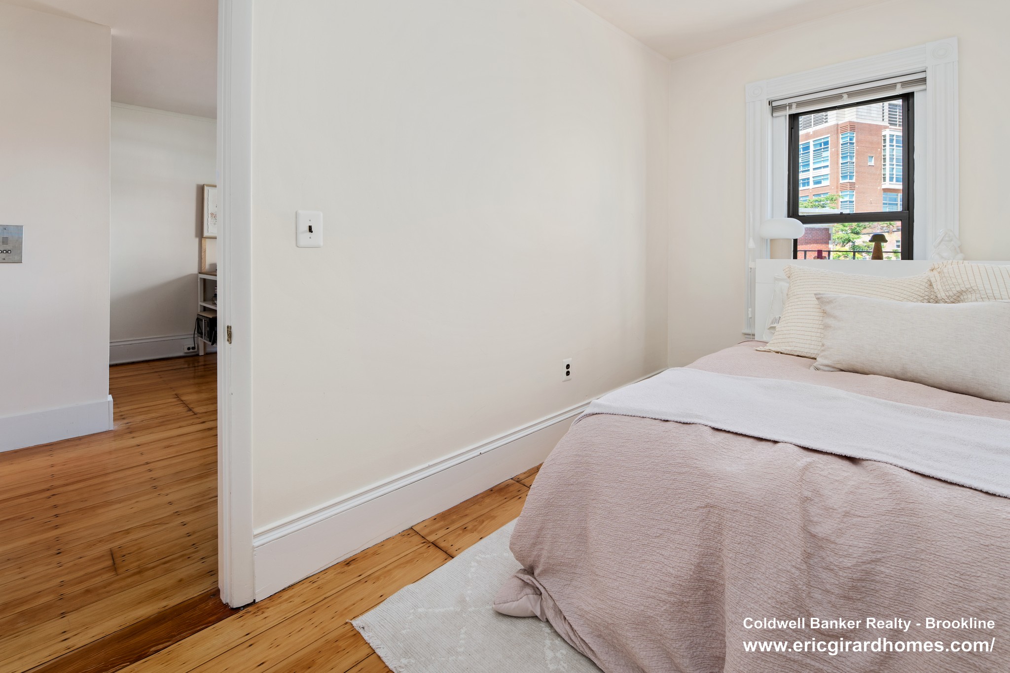 Photos of apartment on Buswell St.,Boston MA 02215