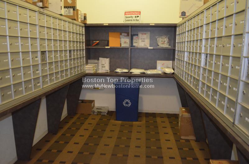 156 Porter St, East Boston