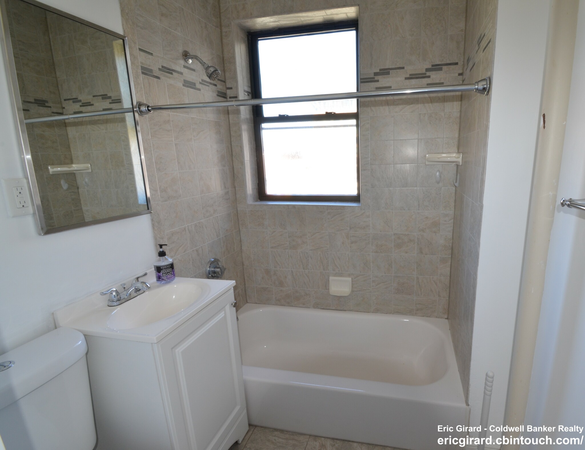 1091 Boylston St, Back Bay