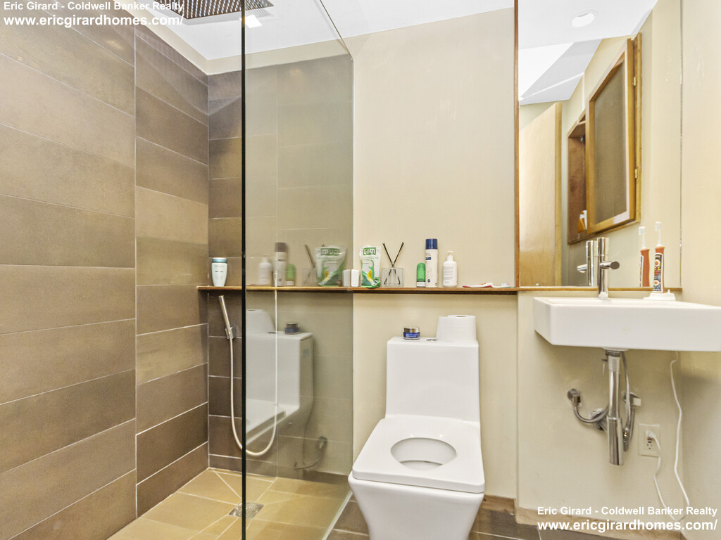 Photos of apartment on Rawson Rd.,Brookline MA 02446