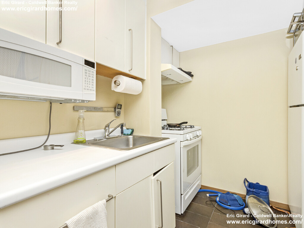 Photos of apartment on Rawson Rd.,Brookline MA 02446