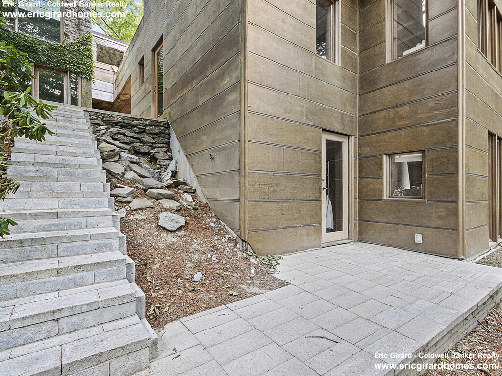 Photos of apartment on Rawson Rd.,Brookline MA 02446