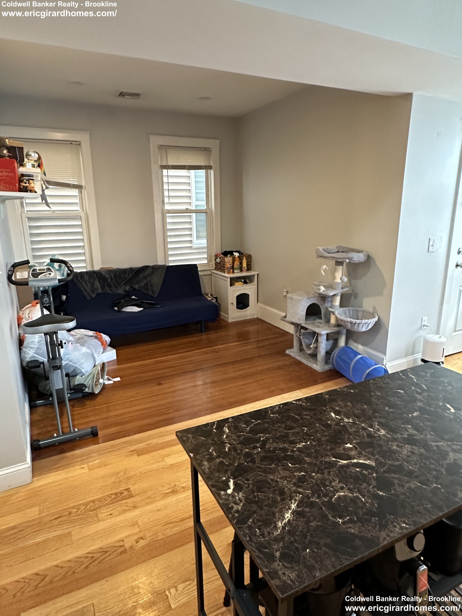 194 Marion St, East Boston