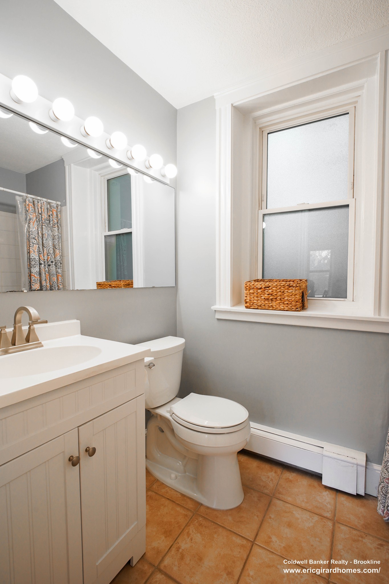 Pictures of  property for rent on Park Dr., Boston, MA 02215