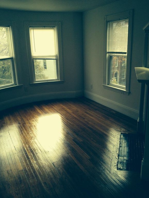 3 bed, 1 bath apartment for rent at 79 Brook St Unit 3L, Brookline Village
