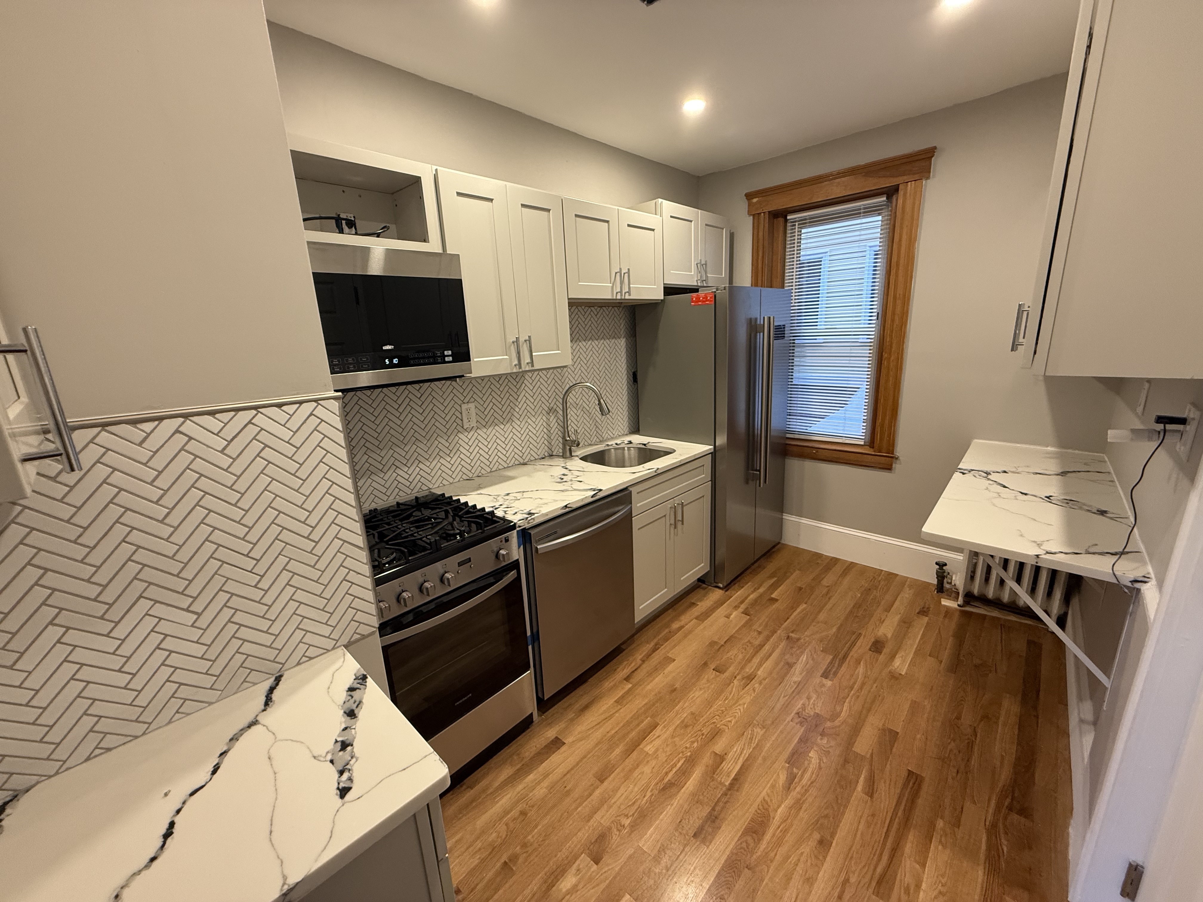 Photos of apartment on Norfolk St.,Cambridge MA 02139