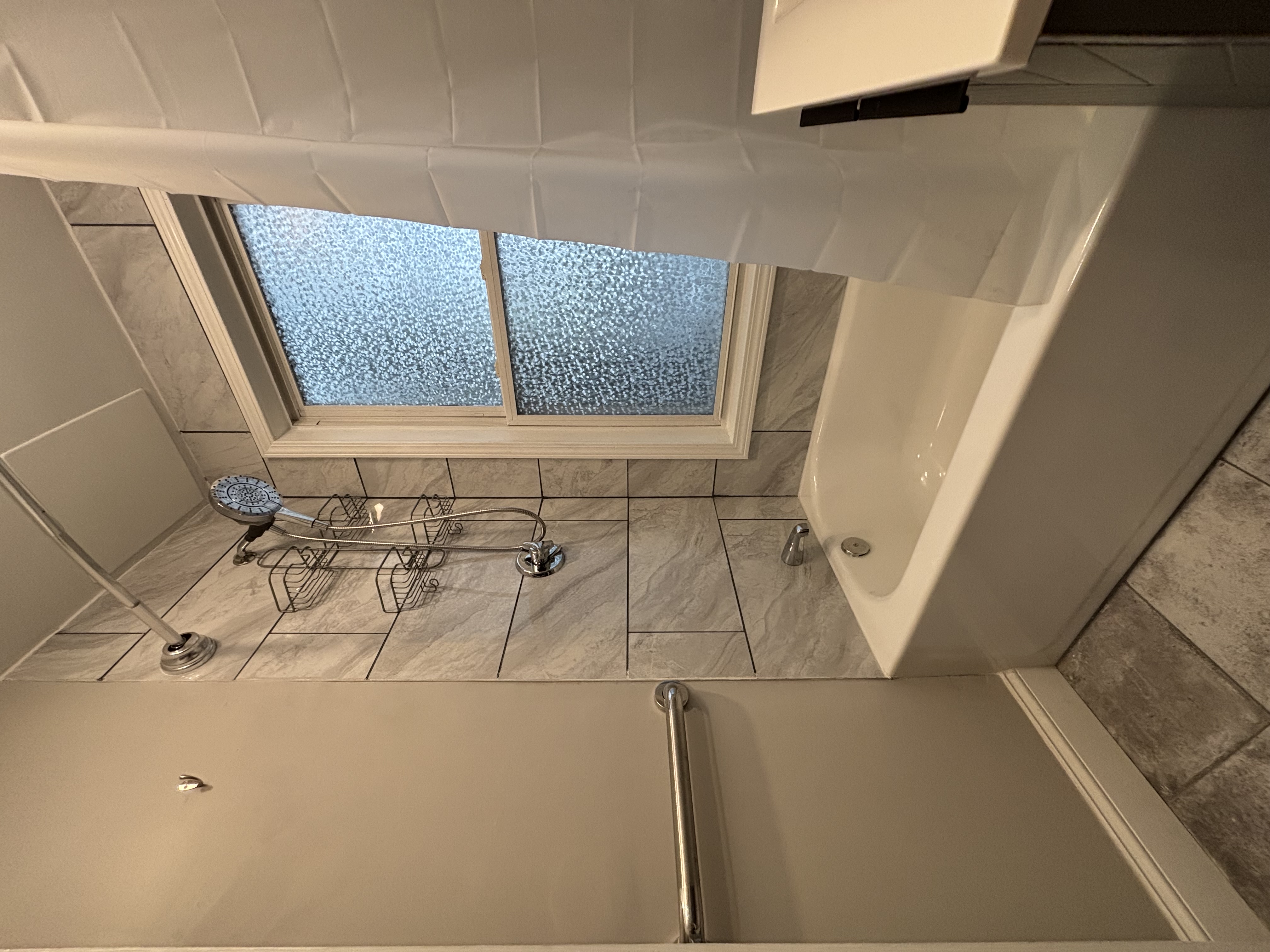 Photos of apartment on Fifth,Cambridge MA 02141