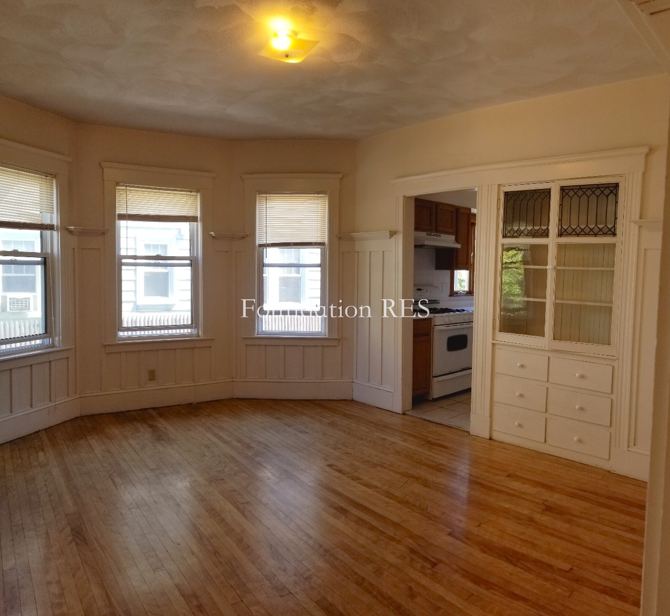4 bed, 1.5 bath apartment for rent at 144 Washington St Unit 1, Brighton — photo 11 of 11