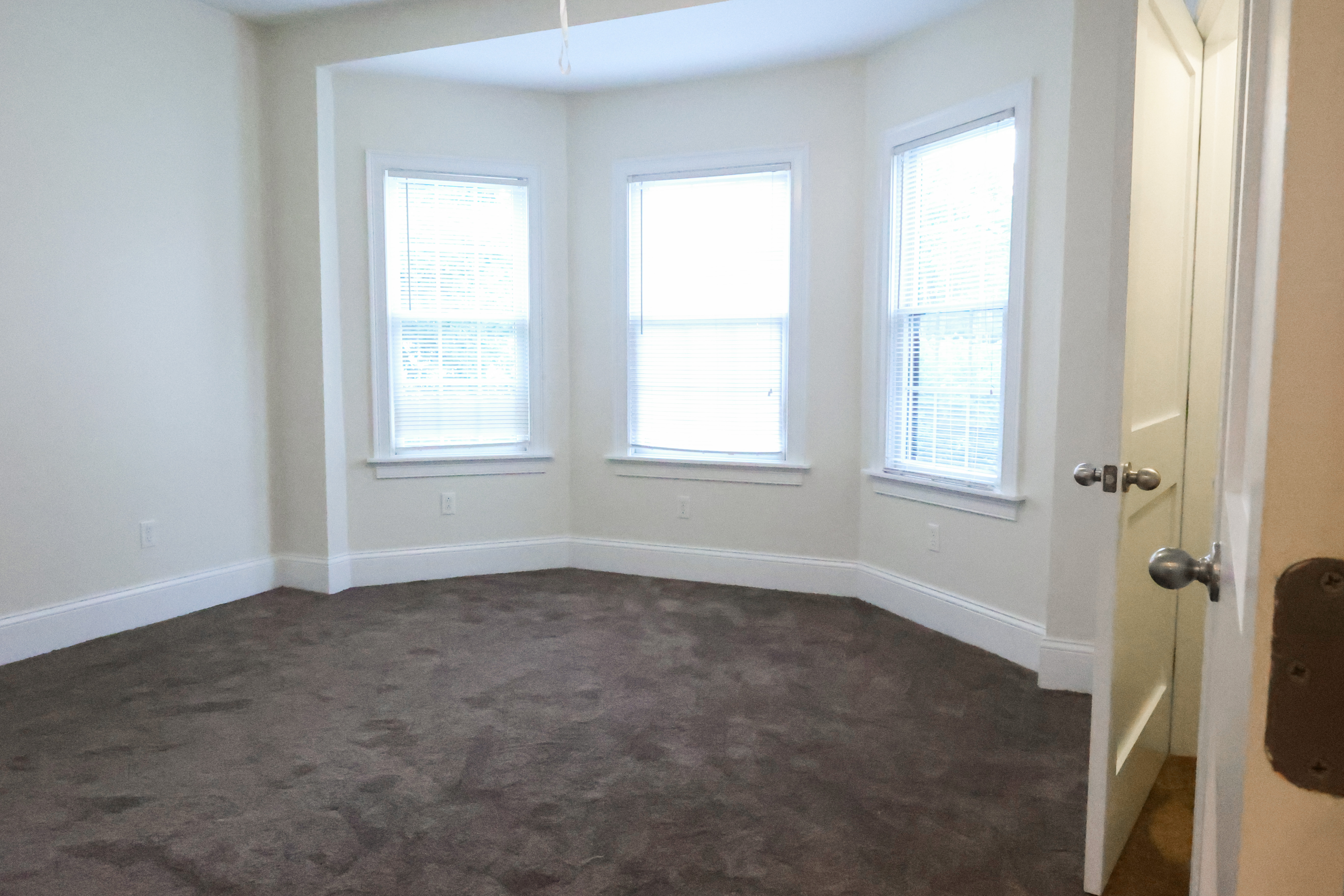 4 bed, 2 bath apartment for rent at 105 Murdock St Unit 2, Brighton — photo 15 of 24