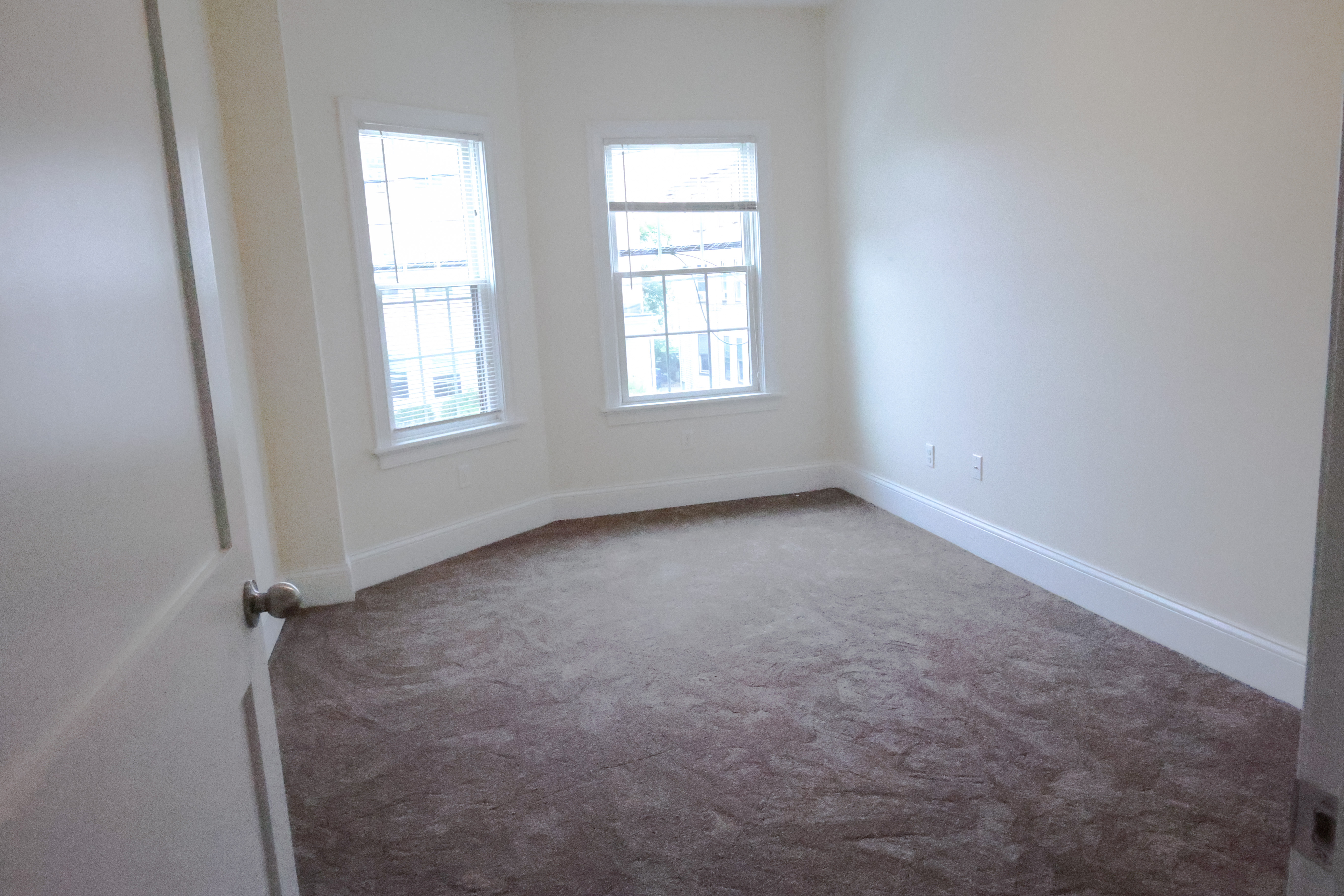 4 bed, 2 bath apartment for rent at 105 Murdock St Unit 2, Brighton — photo 10 of 24