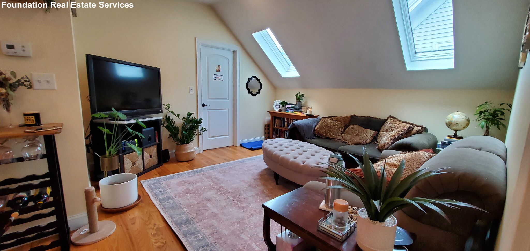2 bed, 1 bath apartment for rent at 62 Mozart St Unit 3, Jamaica Plain — photo 11 of 14
