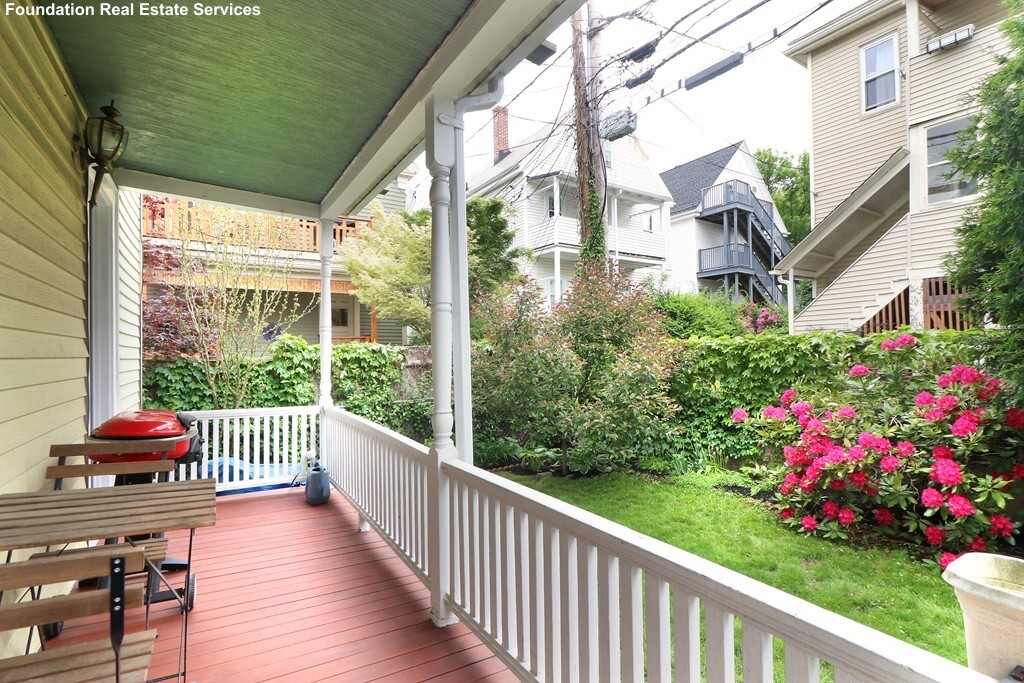 47 Teele Ave, Teele Square