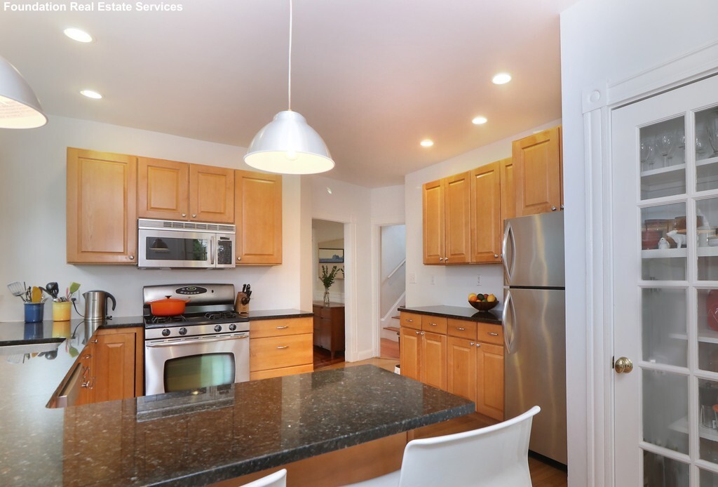 47 Teele Ave, Teele Square