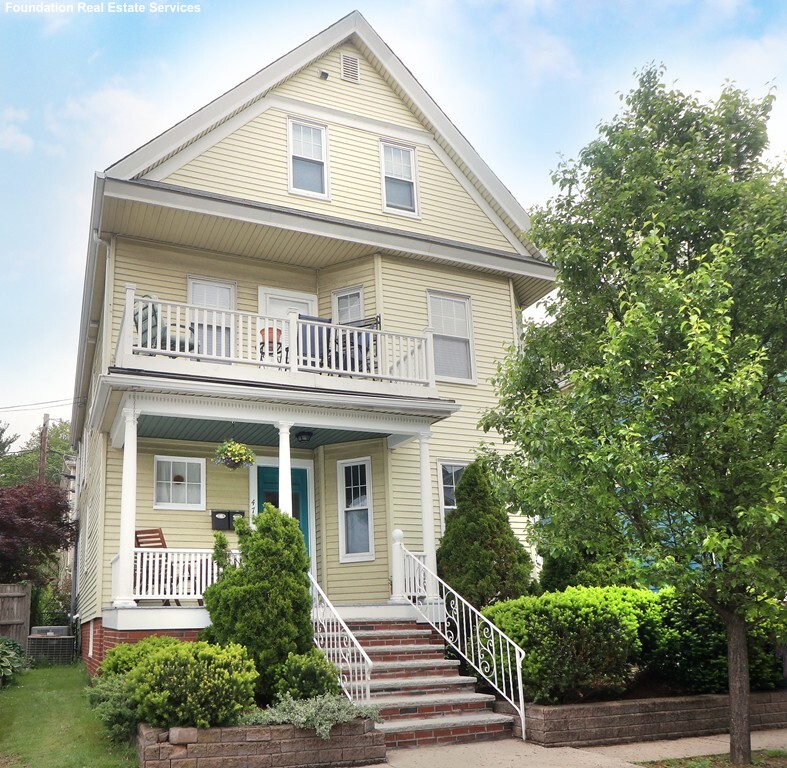 47 Teele Ave, Teele Square